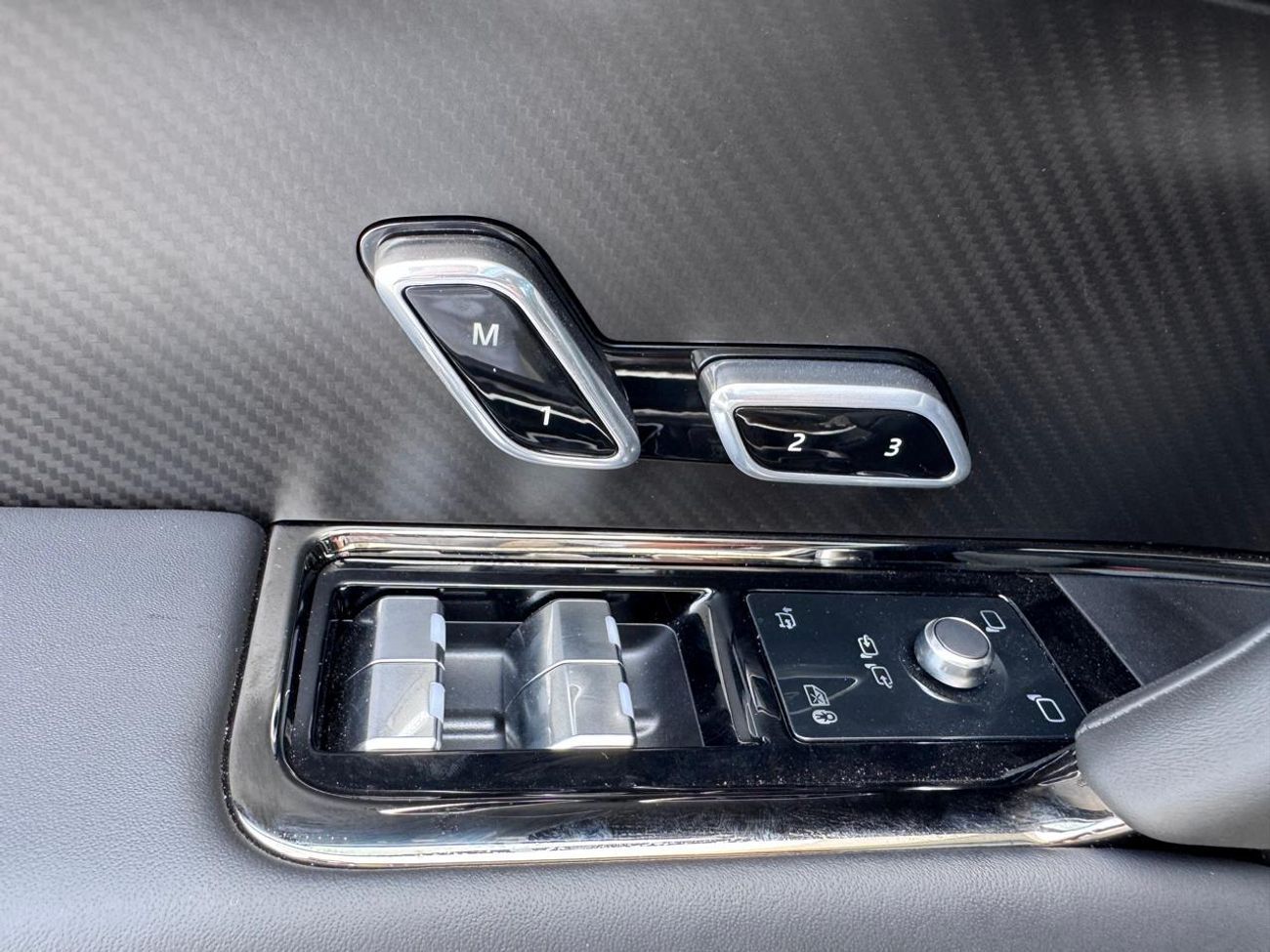 لاند روفر رينج روفر سبورت SV Edition One P635 4.4L