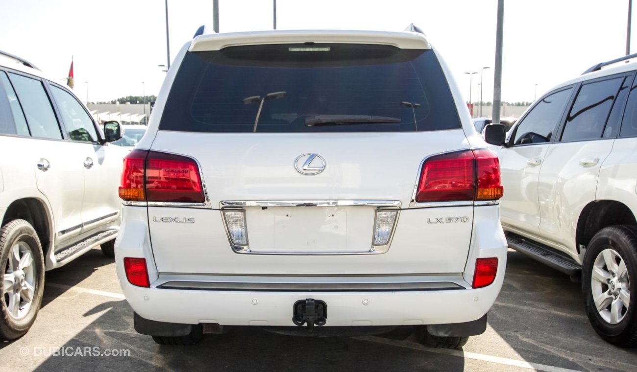 Lexus LX570