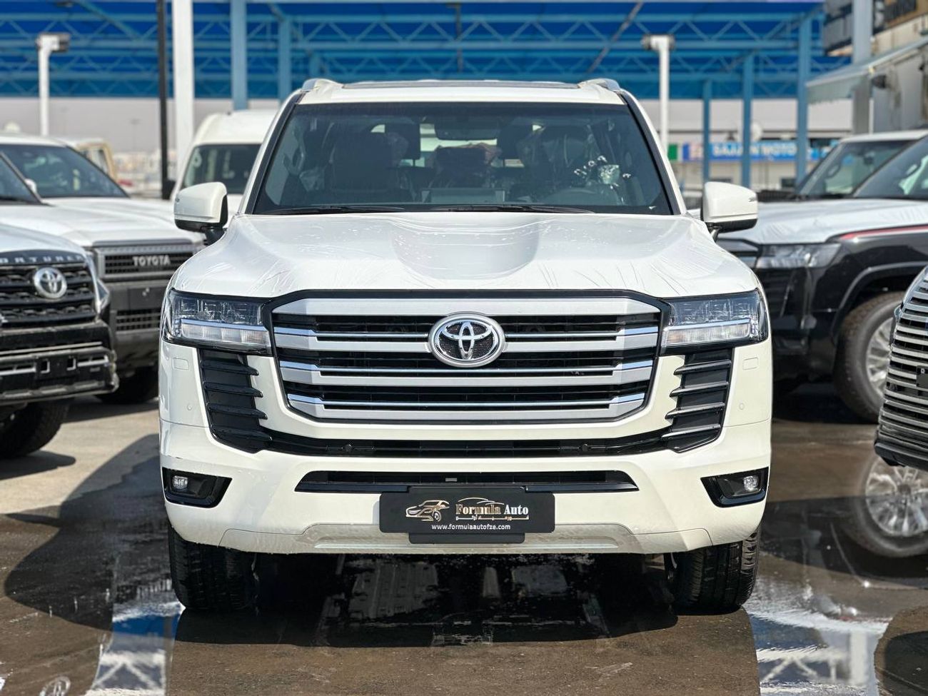 Toyota Land Cruiser GXR 4.0L PTR A/T // 2026 // High Option With Dvd&Back Camera , Sunroof , Leather & Power Seats // Sp