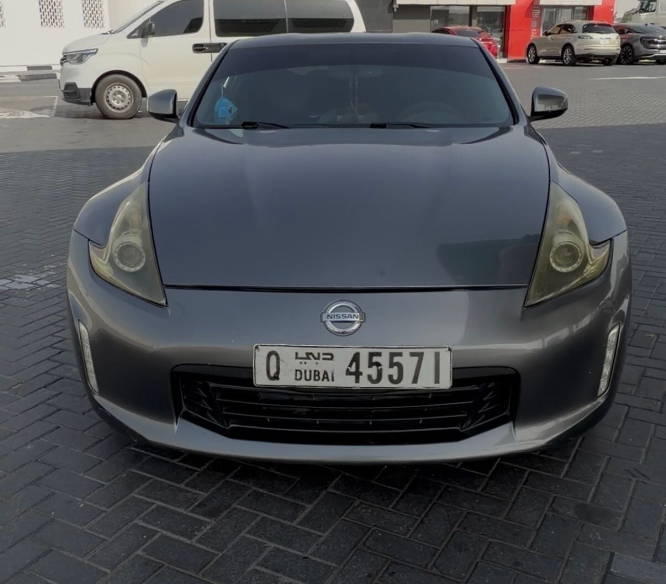 نيسان 370Z STD