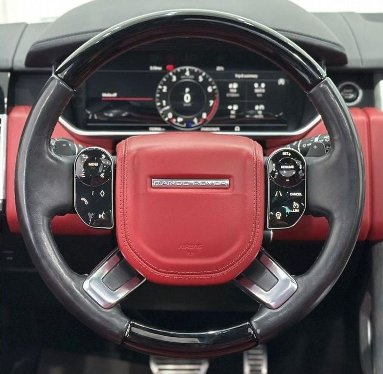 لاند روفر رينج روفر Vogue 5.0L 2019 Range Rover Vogue SE V8, 1 Year Warranty, Full Service History, GCC