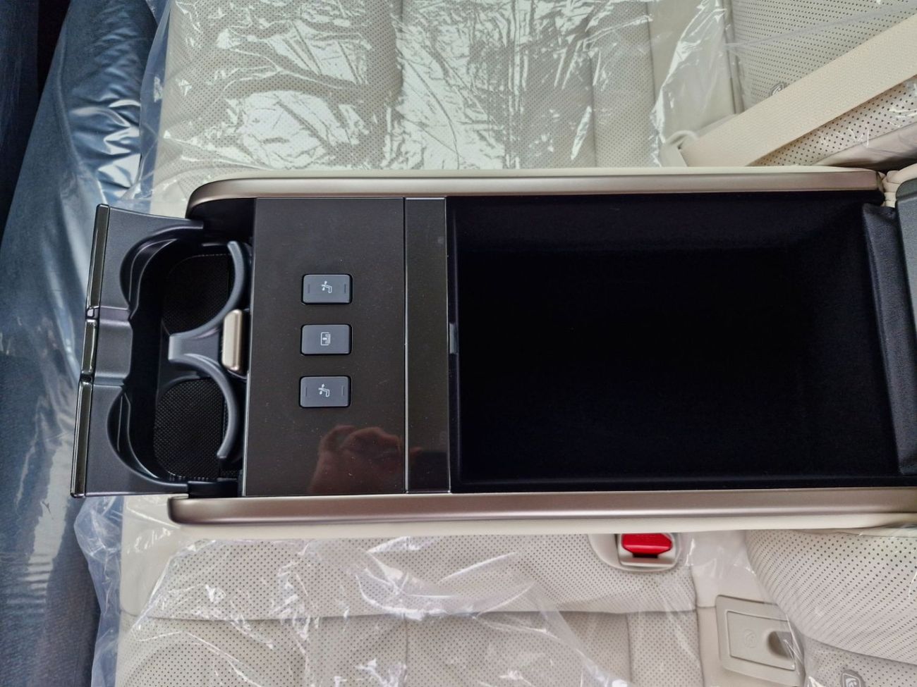 تويوتا كراون 2025 TOYOTA CROWN 2.5L HYBRID FWD GCC BRAND NEW 0KM