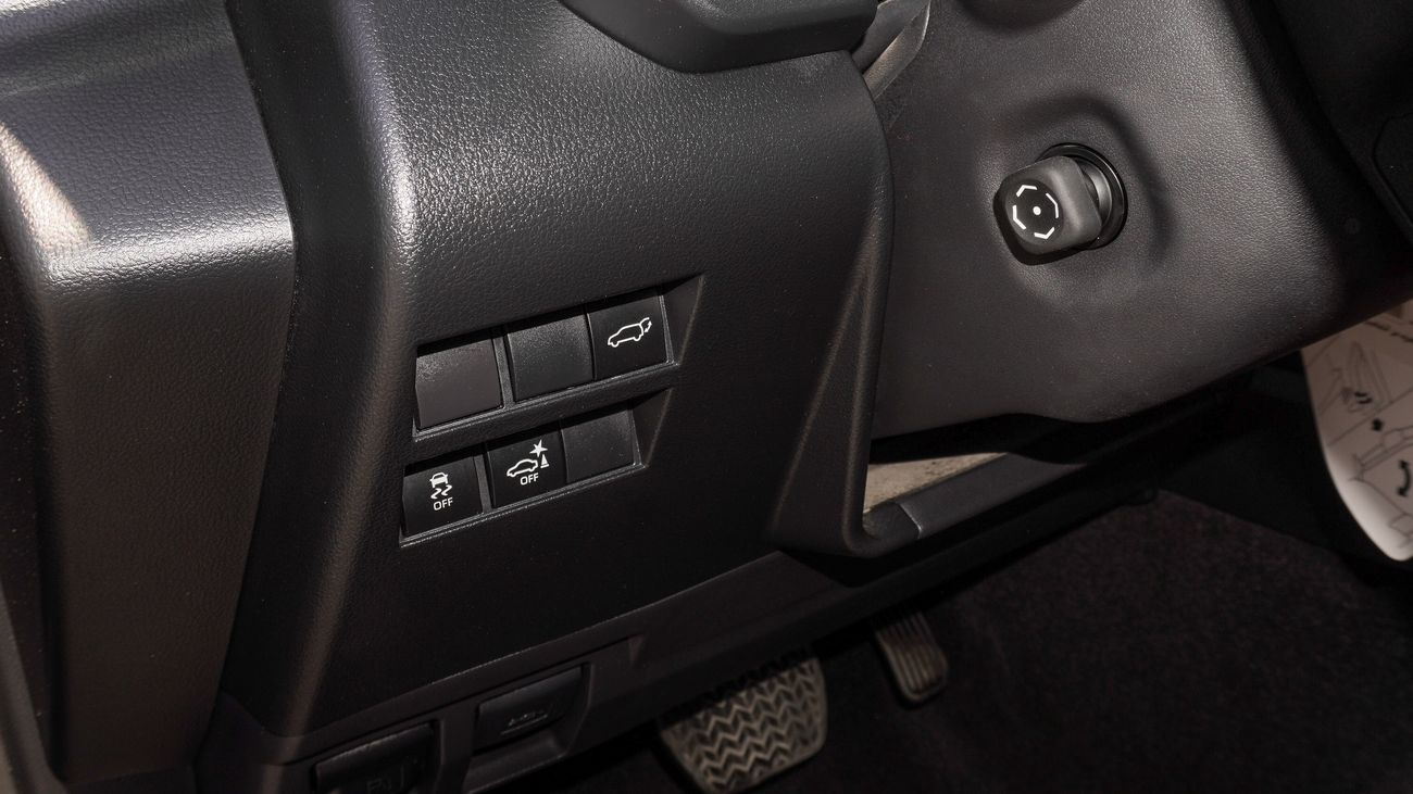 تويوتا لاند كروزر VXR TWIN TURBO 3.5L V6