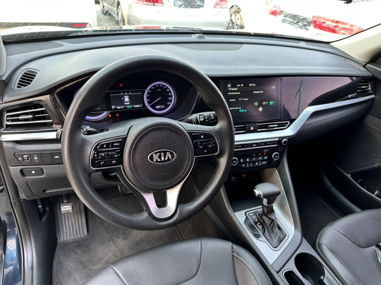 Kia Niro هايبرد خاليه من الحوادث