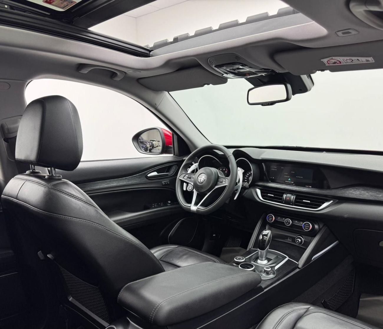 Alfa Romeo Stelvio Super 2.0L 2020 Alfa Romeo Stelvio Q4, Warranty, Full Agency Service History, GCC