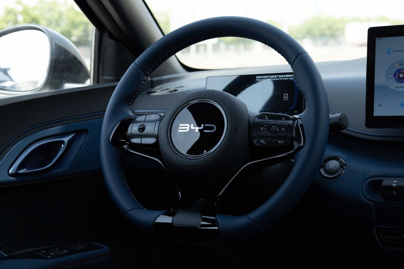 BYD Seagull 2025 BYD Seagull Flying - Black Inside Blue | Export Only