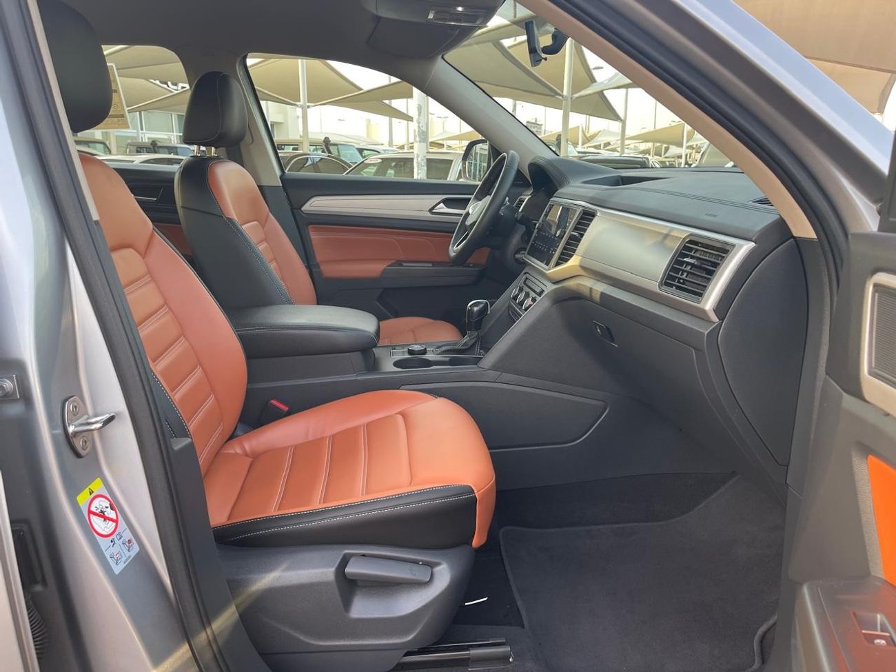 فولكس واجن تيرامونت Volkswagen Teramont_GCC_2023_Excellent Condition _Full option