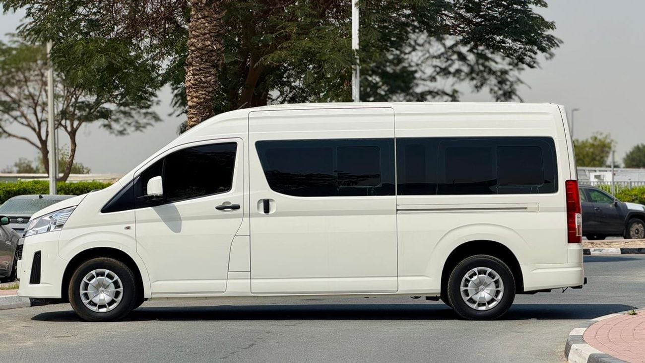 تويوتا هاياس 