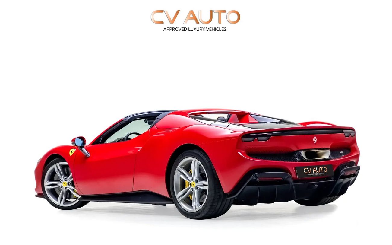 فيراري 296 GTS Standard - GCC Spec - With Warranty and Service Contract-