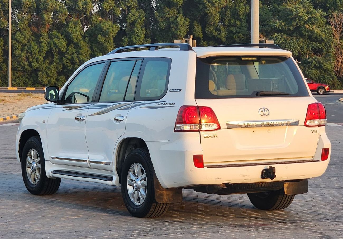 Toyota Land Cruiser GX.R V6