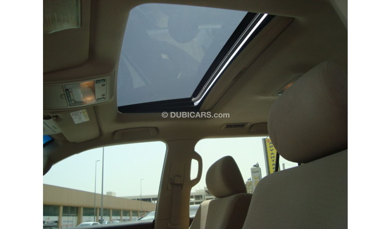 Toyota Land Cruiser GXR V8