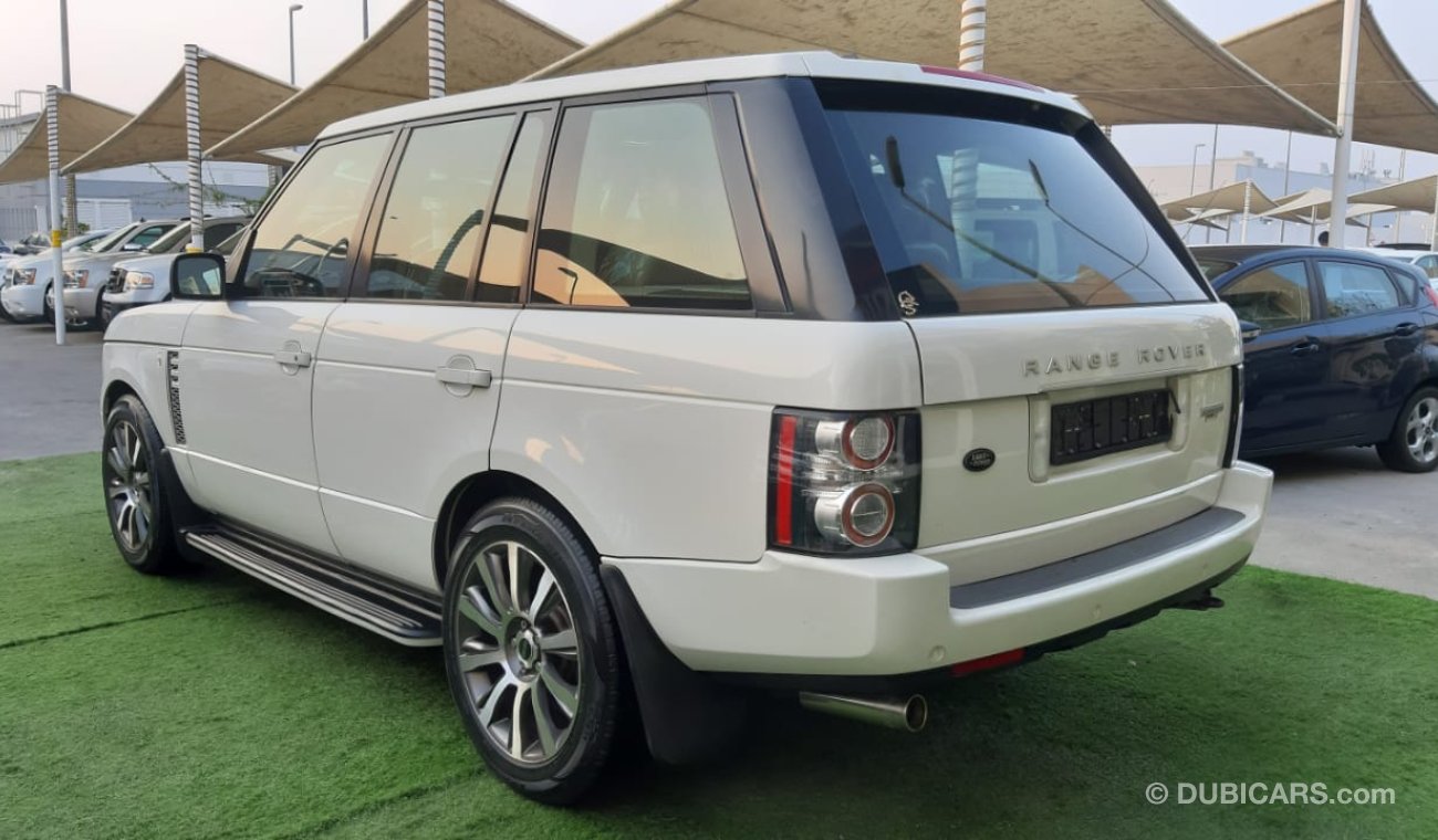 Land Rover Range Rover Supercharged Gulf agency in excellent condition