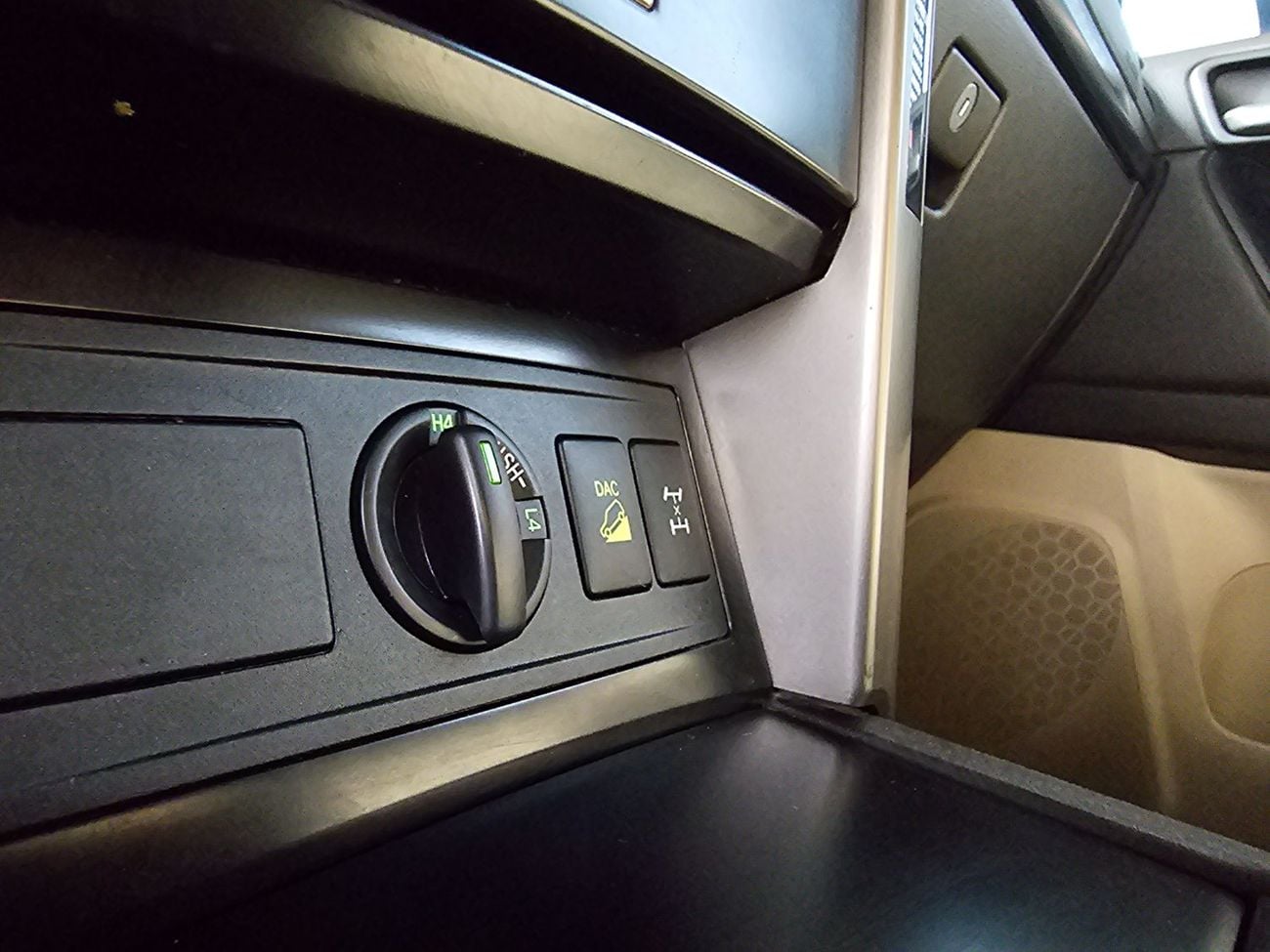 Toyota Prado TX-L PRADO TXL / NEW SHAPE / SUNROOF LEATHER / ORIGINAL BLACK COLOR