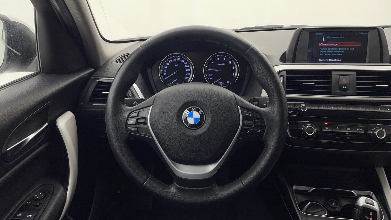 بي أم دبليو 120i EXECUTIVE 2 | بدون دفعة مقدمة | اختبار القيادة في المنزل