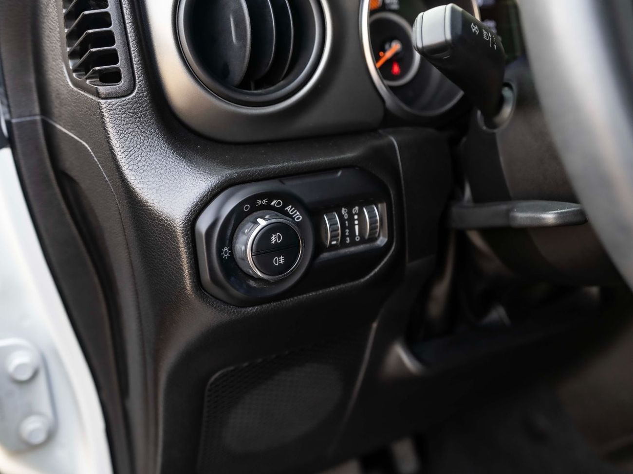 Jeep Wrangler Sport S 3.6L A/T