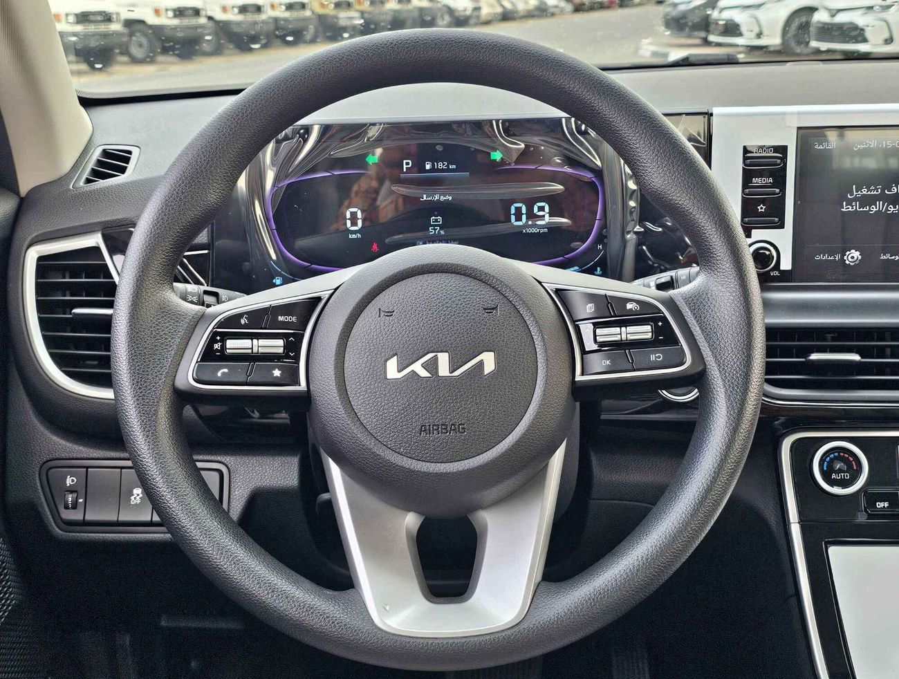 كيا سيلتوس 1.5L V4 / DVD+CAMERA / PUSH START (CODE #  67972)