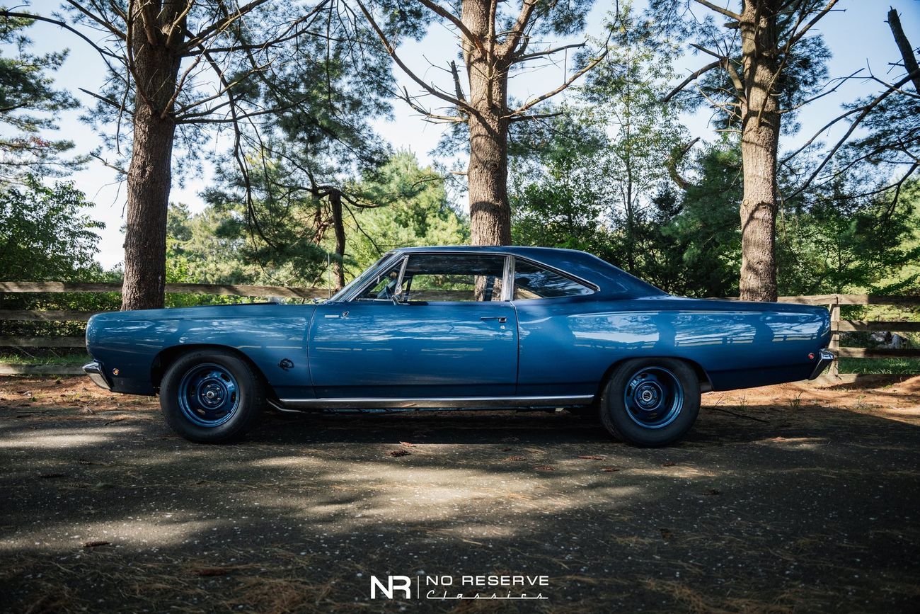 Plymouth Road Runner 426 Hemi Hellephant powered 1 of 1 Pro Touring Restomod