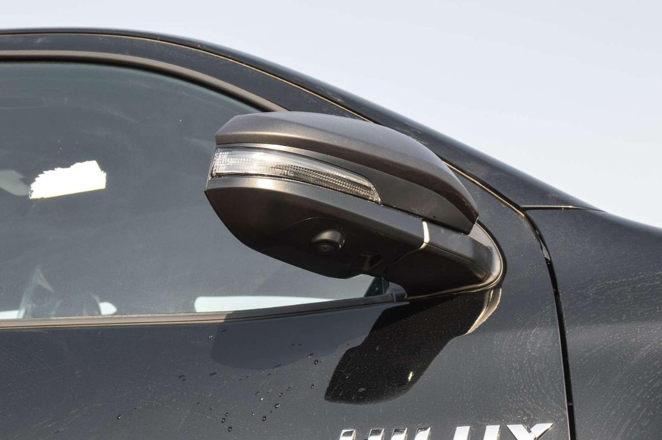 تويوتا هيلوكس TOYOTA HILUX ADVENTURE 4.0L 4WD PICKUP 2025