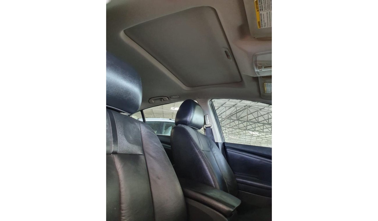 نيسان ألتيما LEATHER SEATS, SUNROOF, RTA PASSED-MINT CONDITION-AVAILABLE AT GOOD PRICE-LOT-129