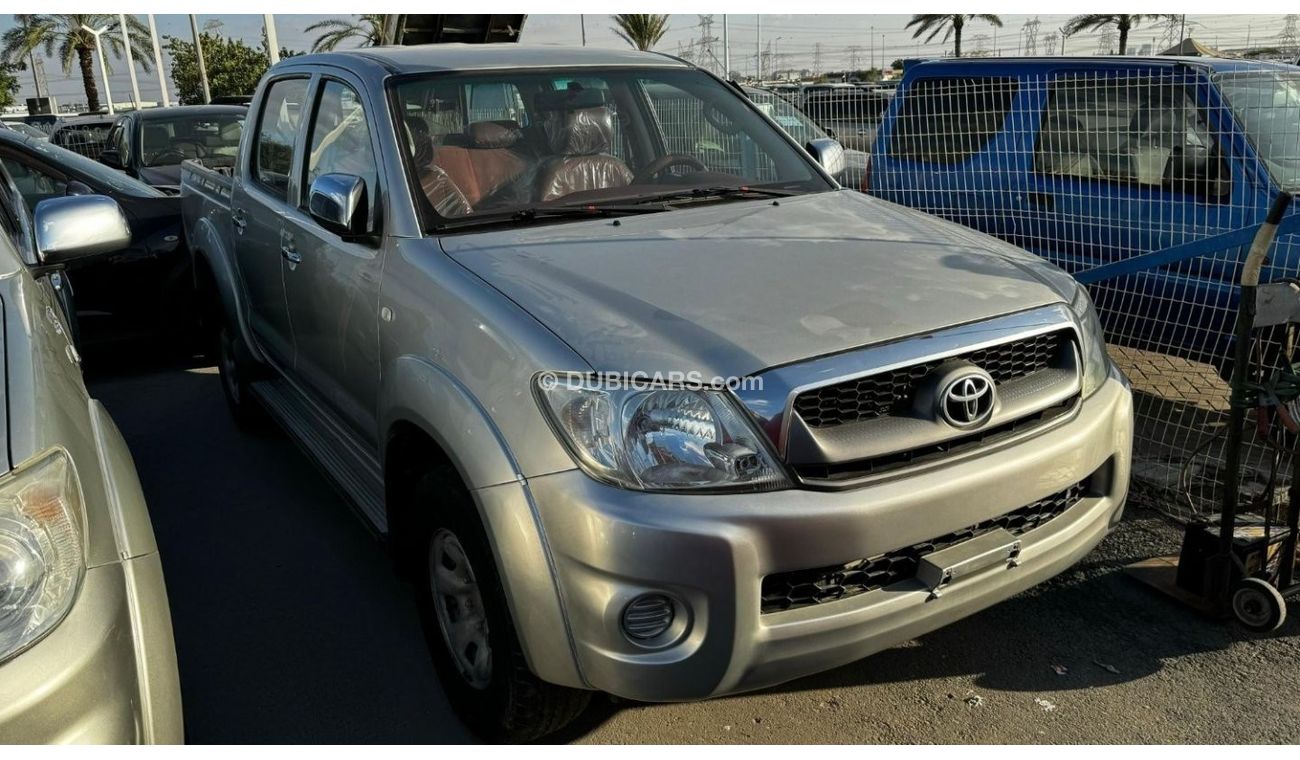 تويوتا هيلوكس