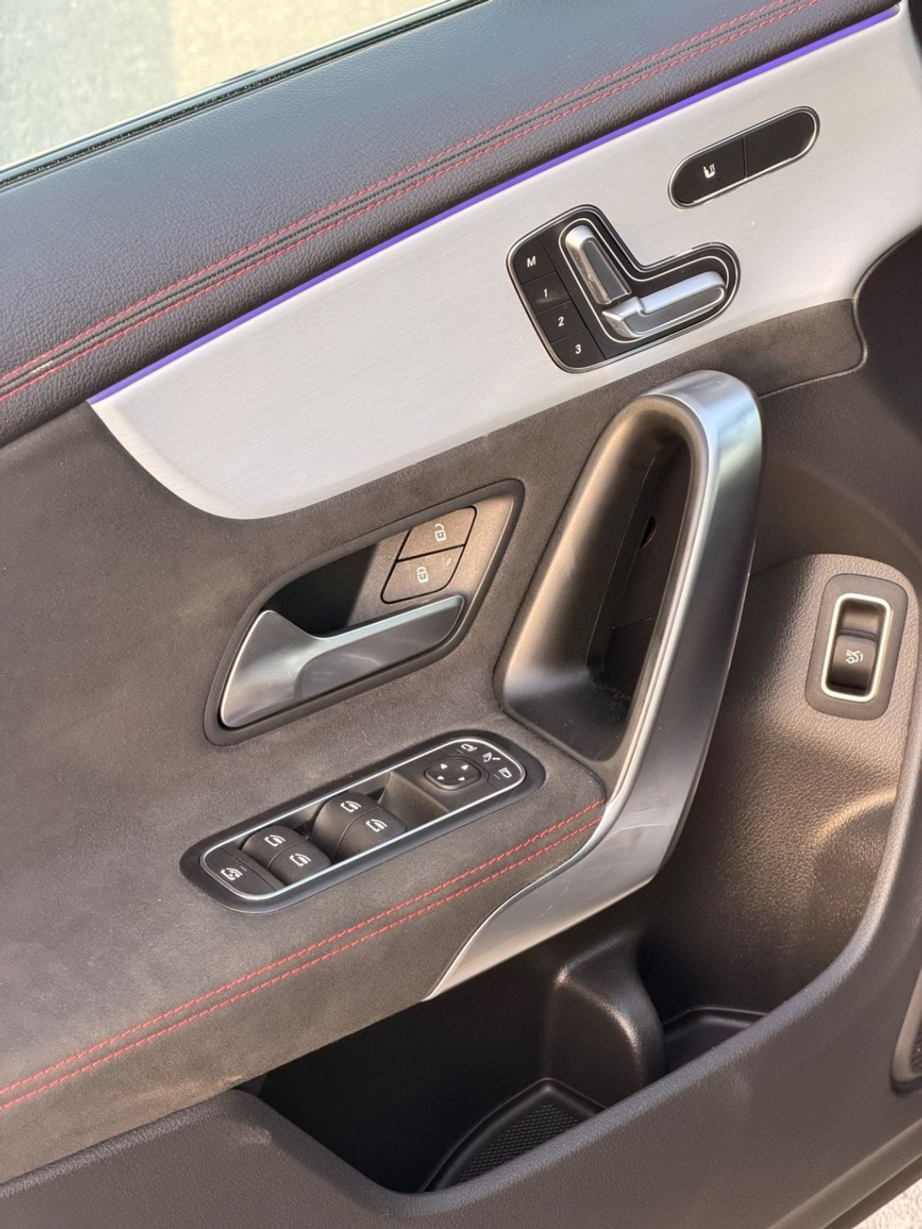 Mercedes-Benz CLA 250 CLA-250 Coupe 4Matic 2023 full option