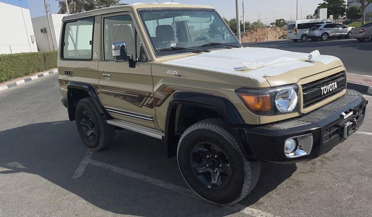 Toyota Land Cruiser 70 TOYOTA LANDCRUISER 2 DOOR CAPSULE 70TH ANNIVERSARY