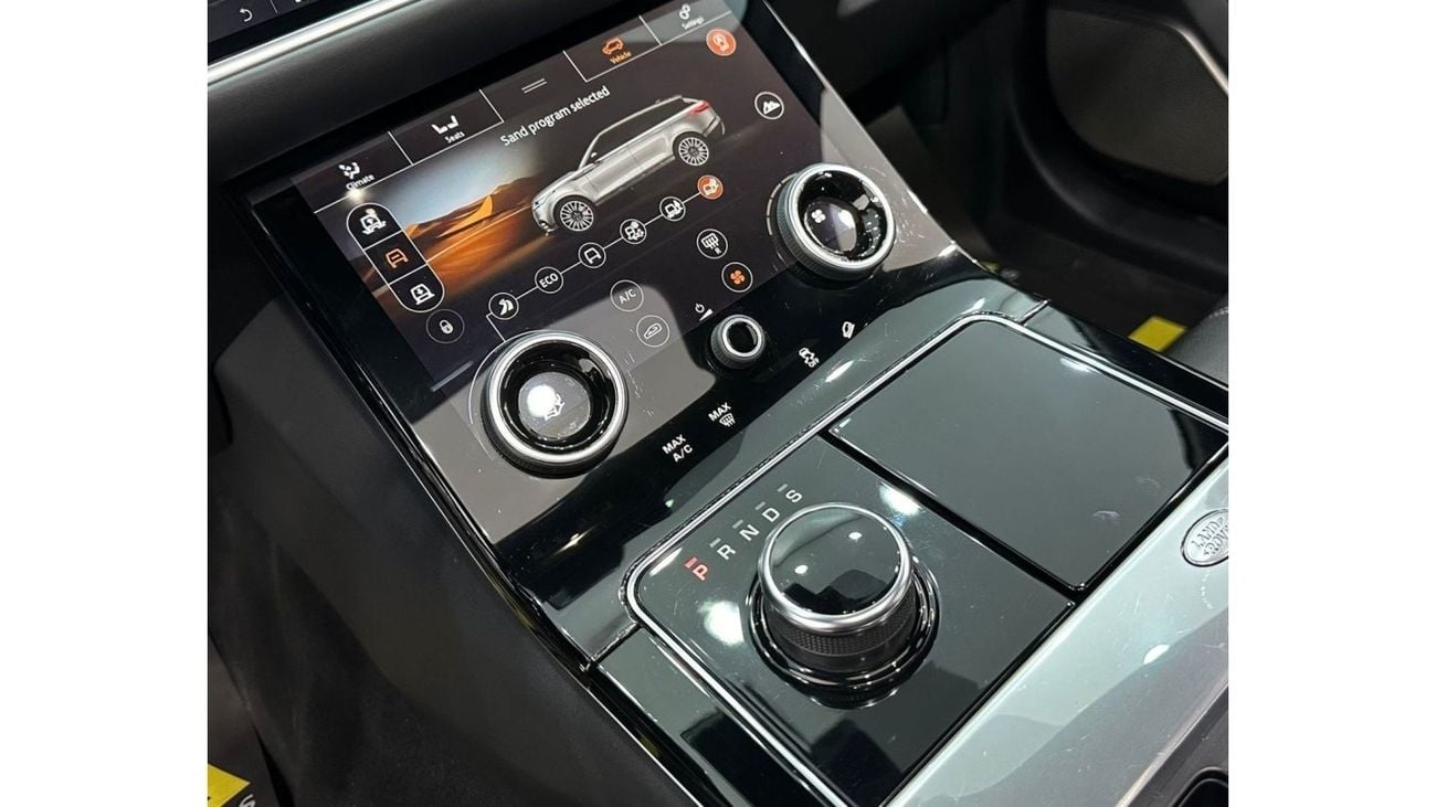 Land Rover Range Rover Velar P340 R-Dynamic HSE 2020 Range Rover Velar P340 HSE R-Dynamic V6, Dec 2024 Range Rover Warranty, Full