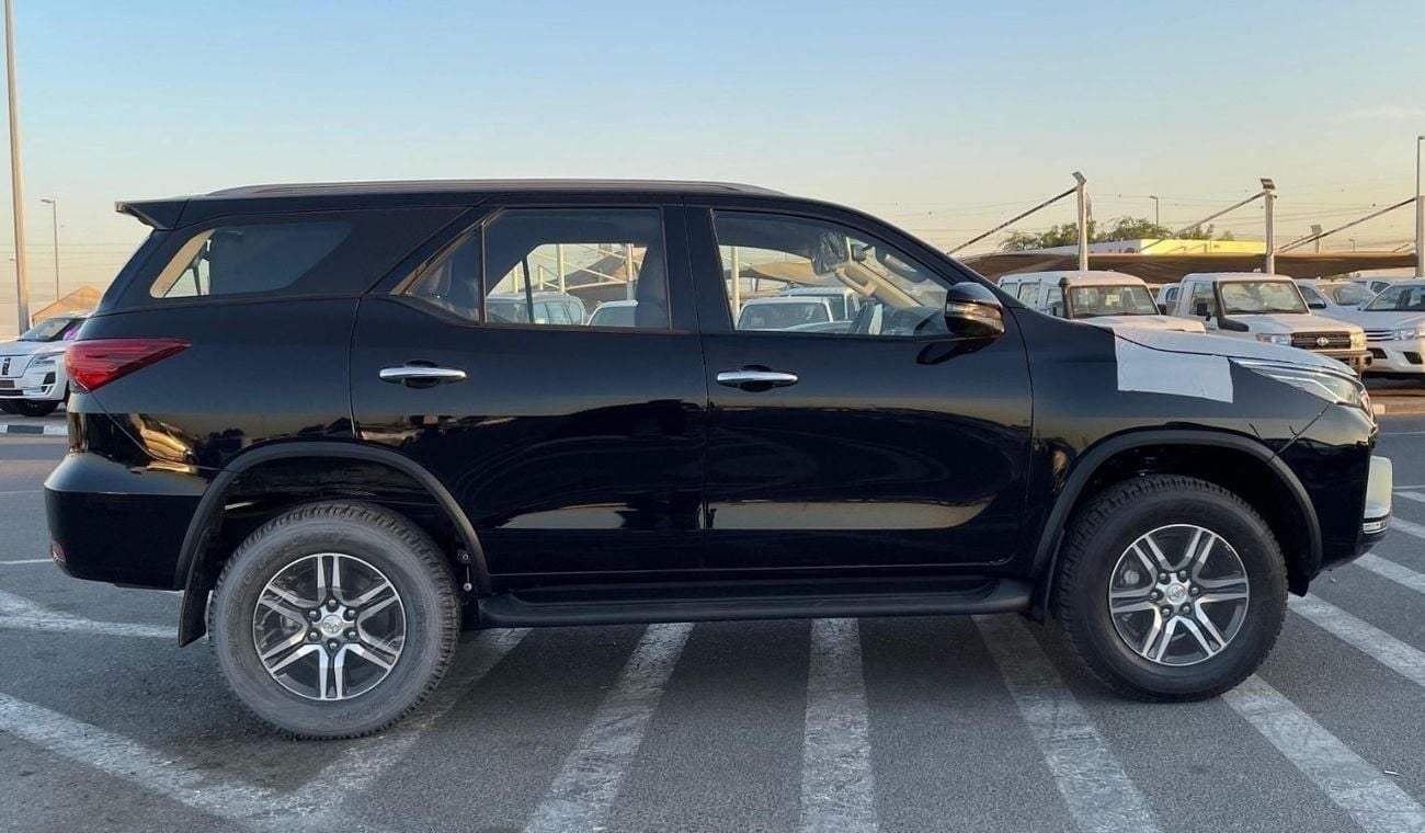 تويوتا فورتونر EXR TOYOTA FORTUNER 2.7 4x4 Mid Option Auto AC 2024 Model