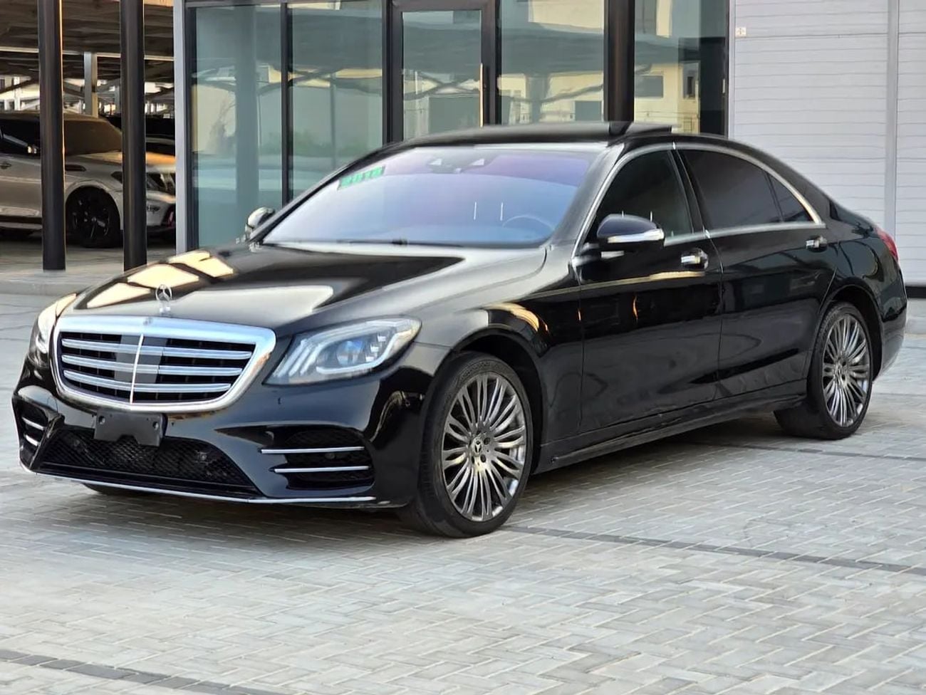 مرسيدس بنز S 560 S 560 | Pristine Condition | Luxury Sedan