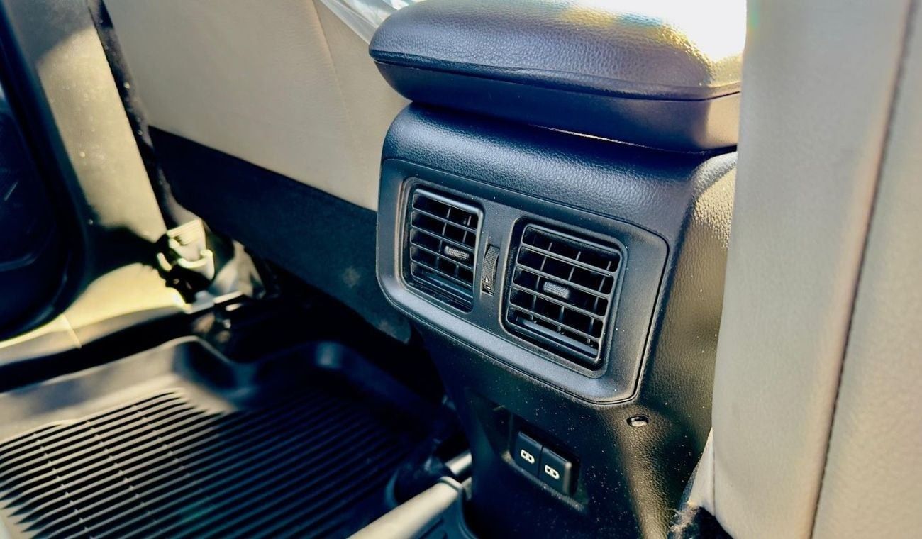 تويوتا راف ٤ PREMIUM CONDITION | LHD | 2023 | 2.5L PETROL | AWD | REAR VIEW CAMERA