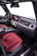 Mercedes Benz G63 AMG G63 MANUFAKTUR EDITION + DOUBLE NIGHT PACKAGE + CARBON INTERIOR+ 5 YEARS GARGASH WARRANTY + SERVICE