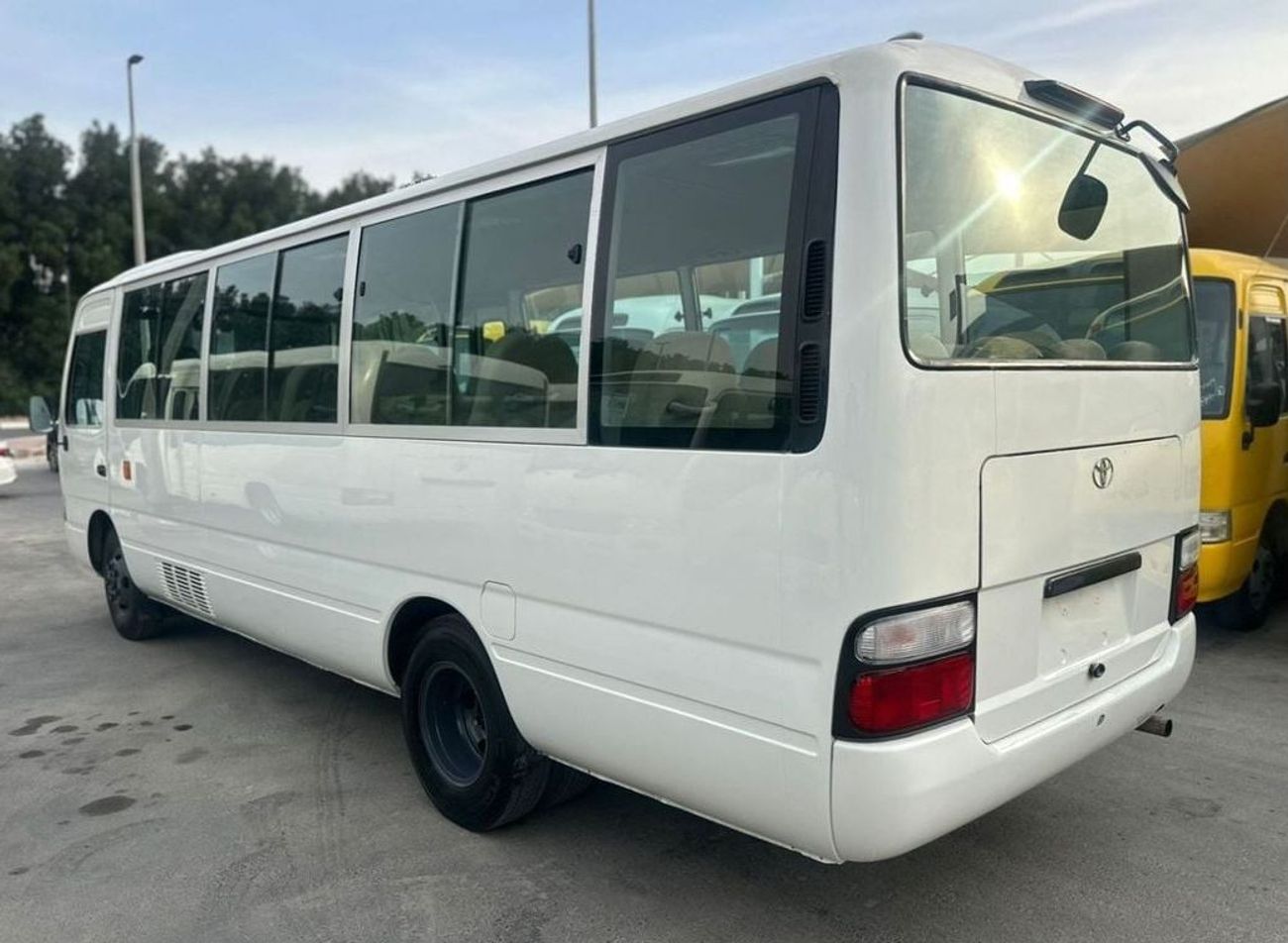 تويوتا كوستر