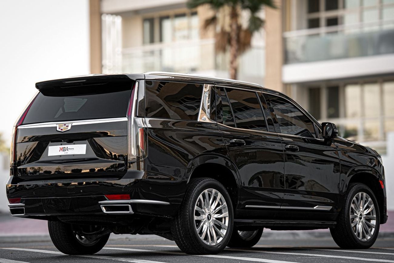Cadillac Escalade Premium Luxury 6.2L 4WD