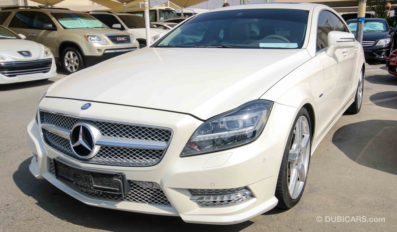 مرسيدس بنز CLS 500