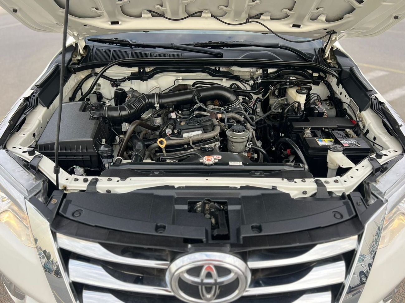 تويوتا فورتونر EXR 2019 Toyota Fortuner 2.7L V4 -AWD 4x4 GCC - Rear CAM & Sensor - Cruise Control