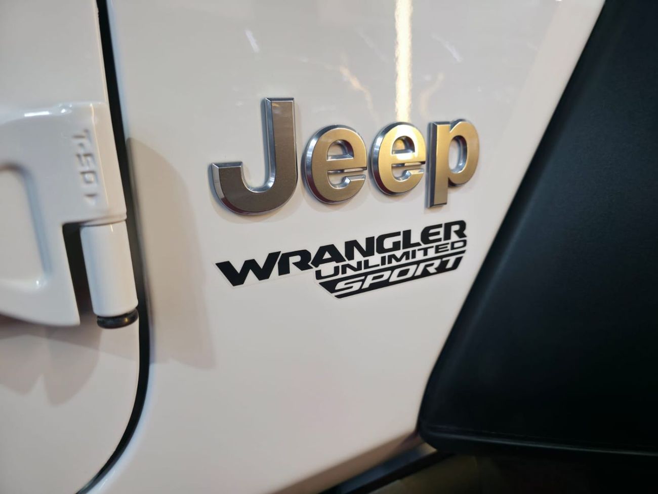 جيب رانجلر Unlimited Sport 3.6L A/T