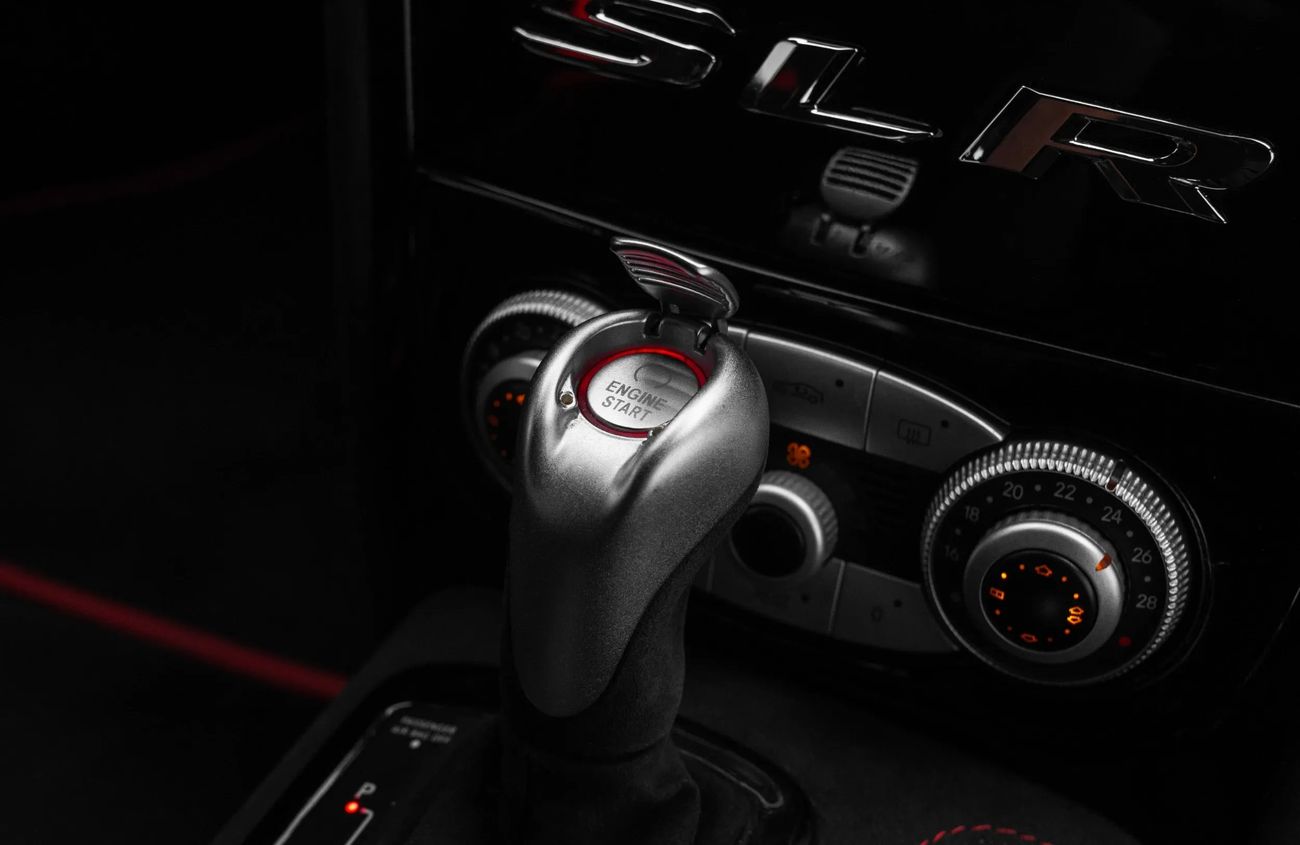 Mercedes-Benz SLR 5.5L V-8 Supercharged Engine