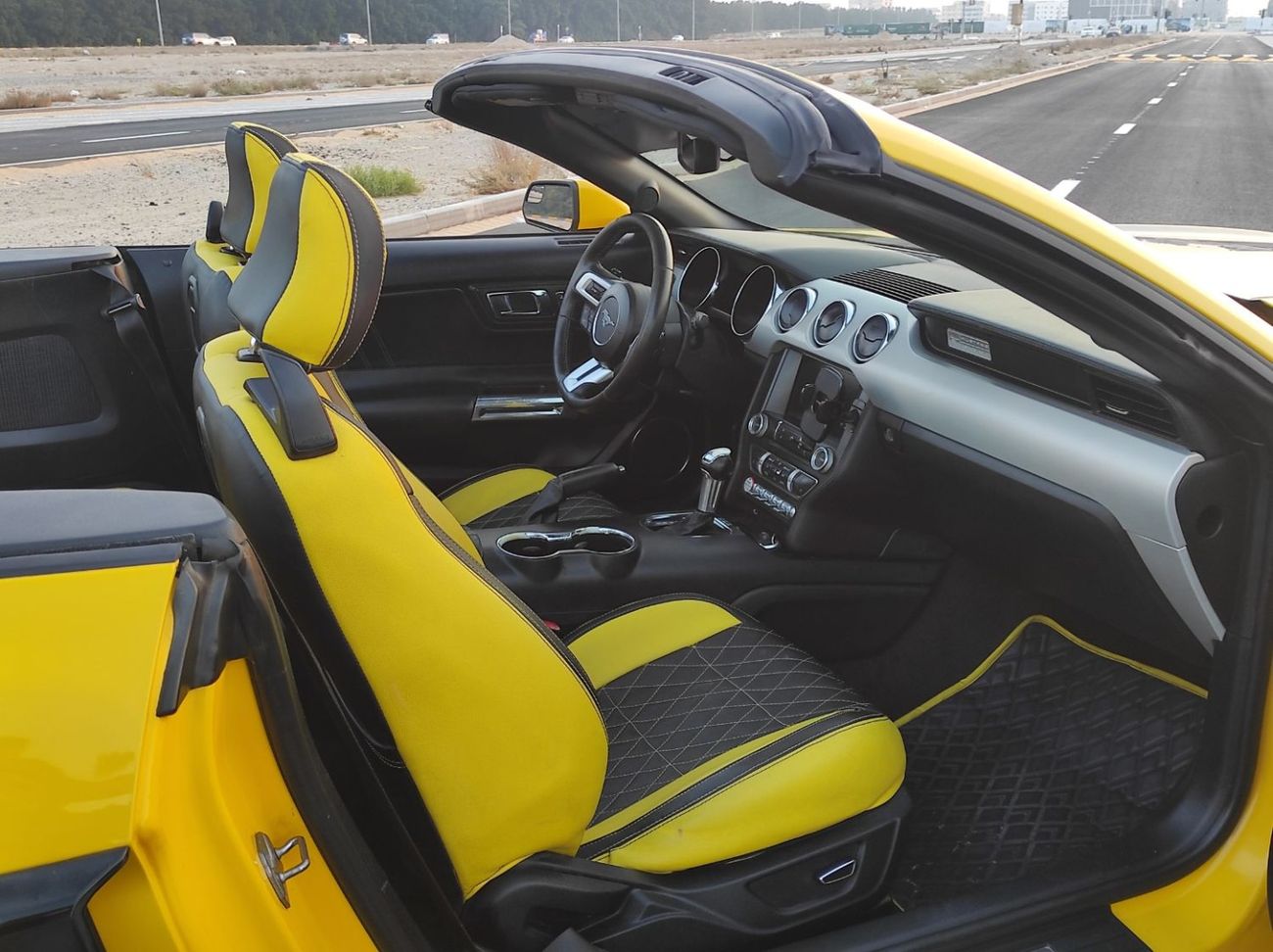 Ford Mustang Ford Mustang 2015 convertible V4 full opstions