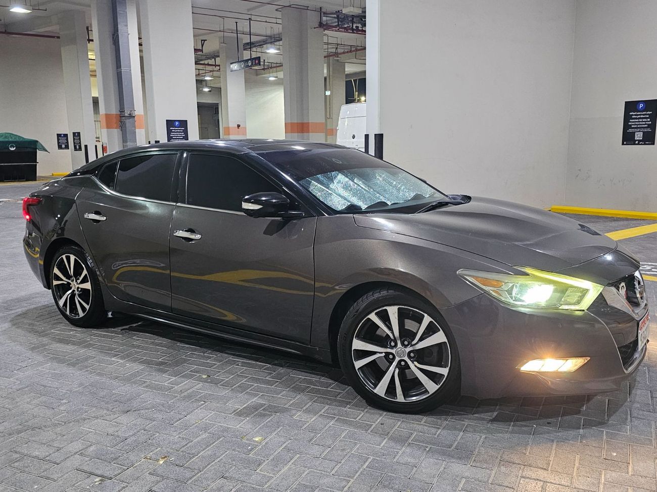 Nissan Maxima SR Midnight 3.5L Nissan maxima platinum