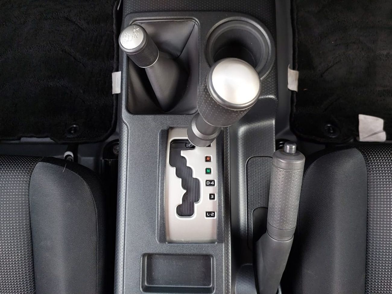 Toyota FJ Cruiser TOYOTA FJ CRUISER SUV RHD 2014 MODEL 4.0 L PETROL AUTOMATIC(PM29235)