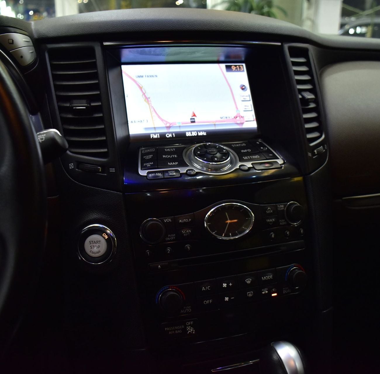 إنفينيتي QX70 LUXURY EXCELLENT DEAL for our Infiniti QX70 ( 2020 Model ) in Silver Color GCC Specs
