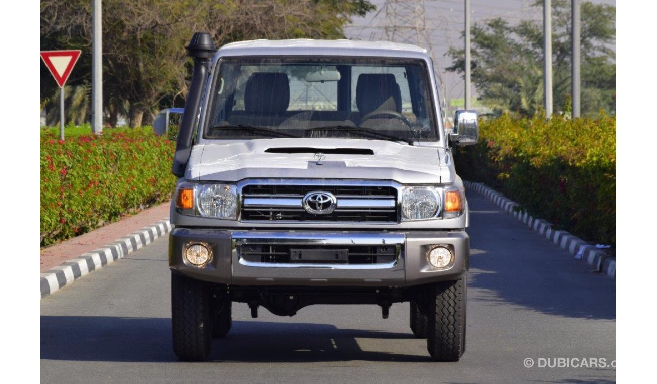 Toyota Land Cruiser 76 HARDTOP LX V8 4.5L DIESEL 5 SEAT WAGON