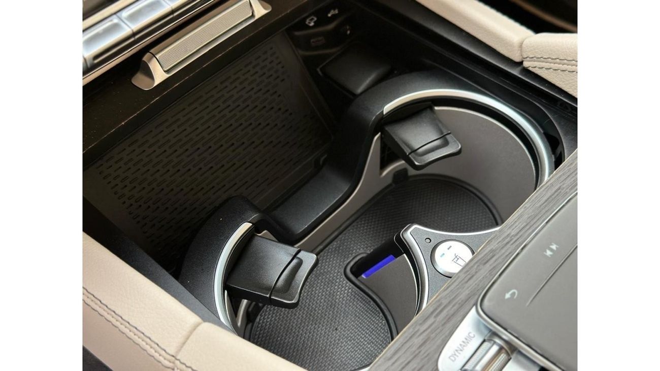 Mercedes-Benz GLS 450 Premium MERCEDES BENZ GLS 450 MODEL 2020 KM 49000 NO ACCIDENT NO PAINT ISSUE WITH KIT MAYBACH GLS600