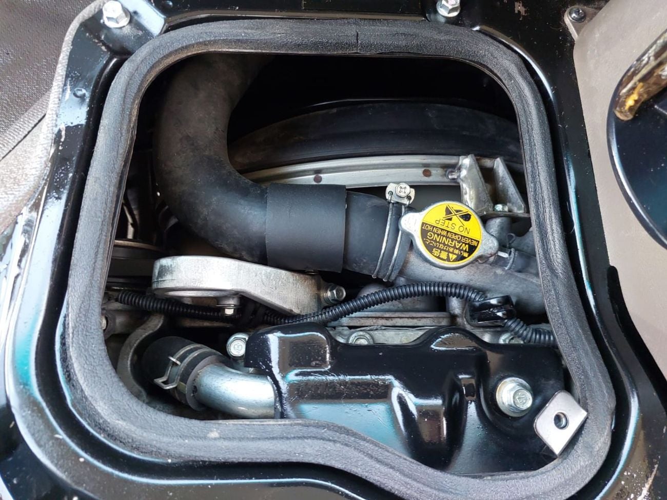 Mitsubishi Rosa MITSUBISHI ROSA BUS RHD 2015 MODEL 4.9 L DIESEL AUTOMATIC(PM30025)