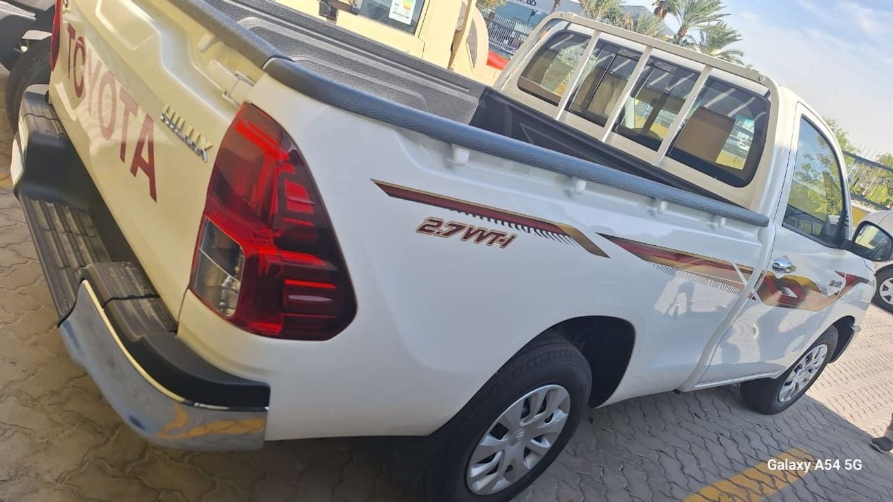 تويوتا هيلوكس TOYOTA HILUX 2.7L MT SINGLE CAB 4*2