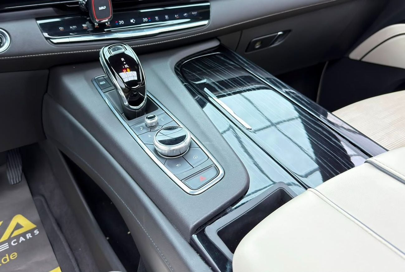 Cadillac Escalade SPORT