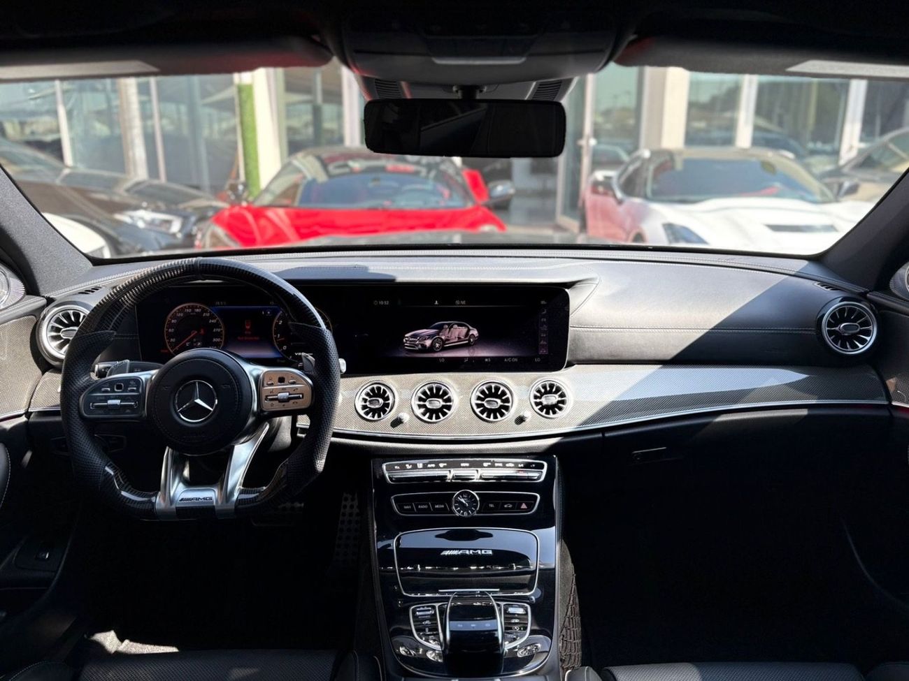 مرسيدس بنز E 63S 4MATIC+ 4.0L