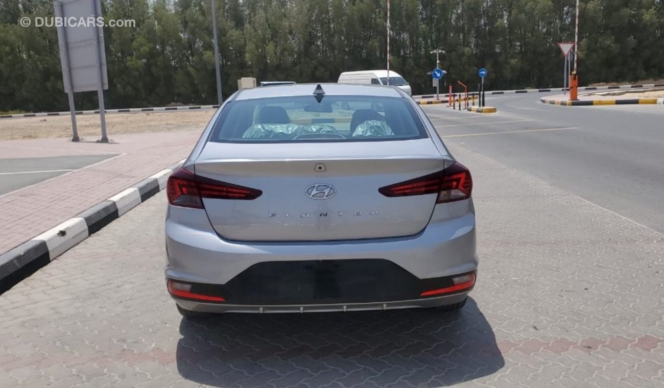 Hyundai Elantra SE - New Shape