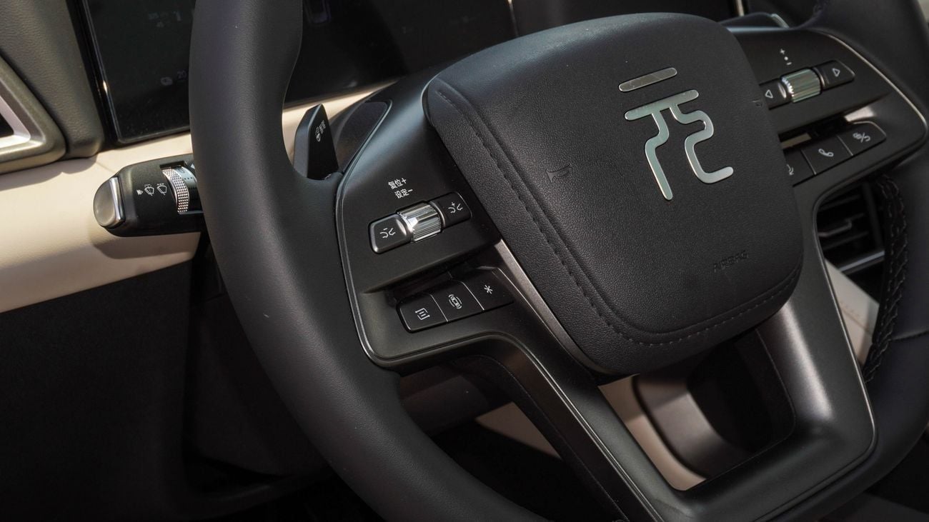 BYD Yuan Up Brand New BYD Yuan UP EV 2025 Export 2WD|White/Black|N-YUAN-PLUS-E-25|