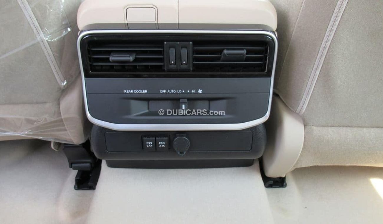 Toyota Land Cruiser L/C300 GXR 3.3L DSL A/T Floor 22YM-MID - SUNRF - 20 (4-CAM) - WHT_BEIG (For Export Only